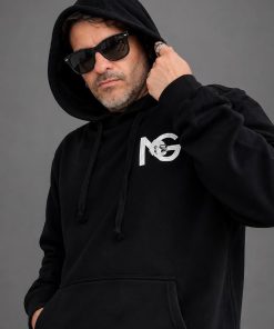 POLERON TIPO CANGURO CON GORRO